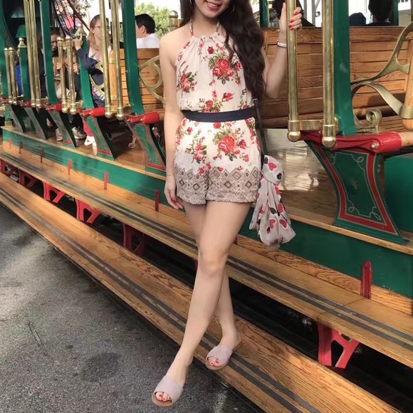 Angie Floral Halter Romper - Picture 6 of 6